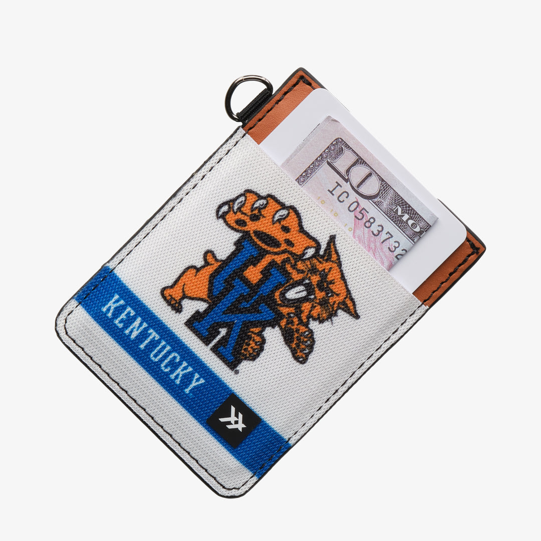 Kentucky Wildcat - Vertical Leather Wallet